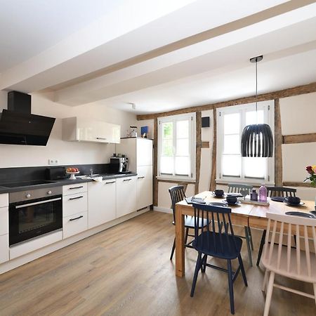 Heppenheim  Das Schiefe Haus- Wohnung "Nibelungen" מראה חיצוני תמונה